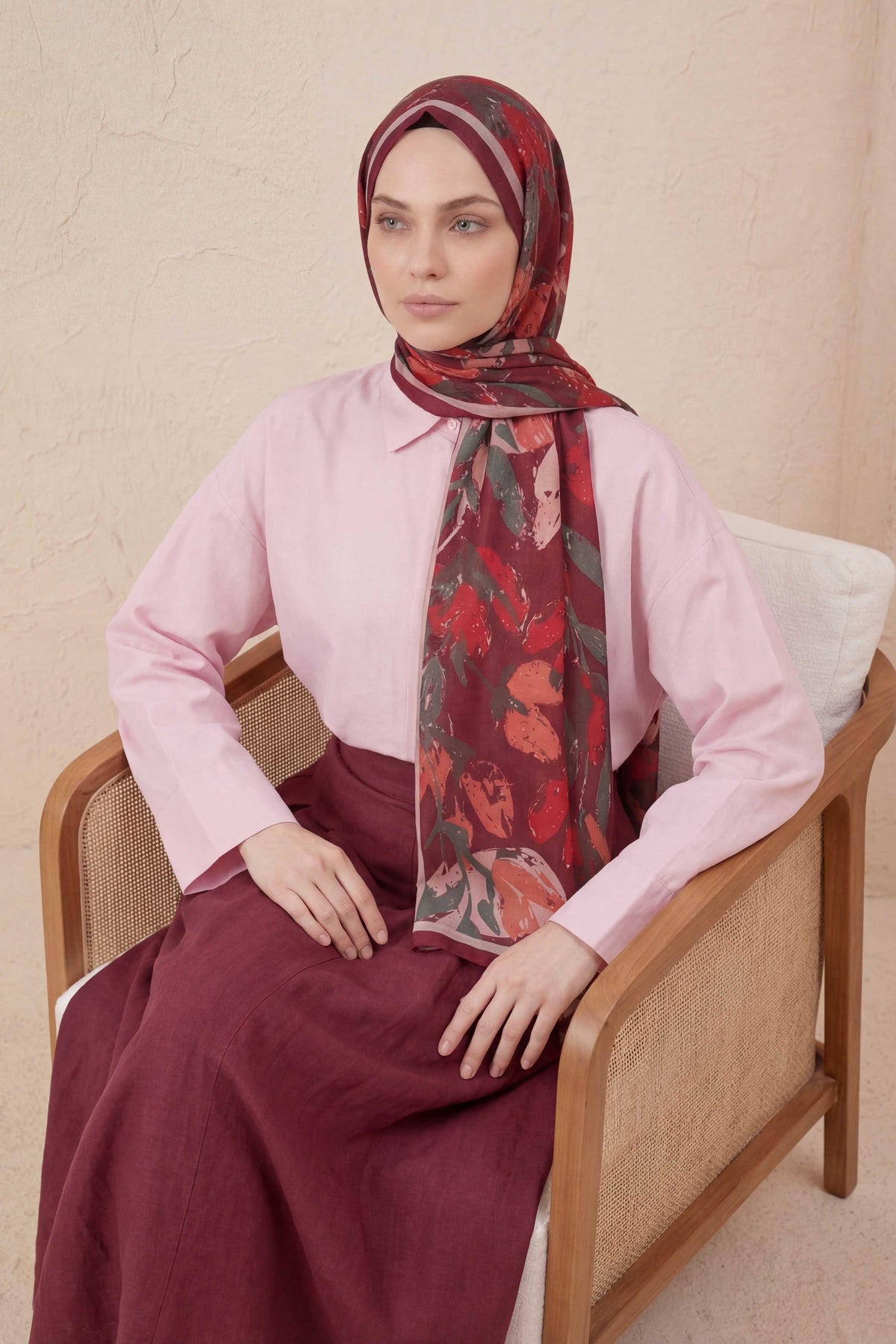 Mia floş vişne kırmızı şal