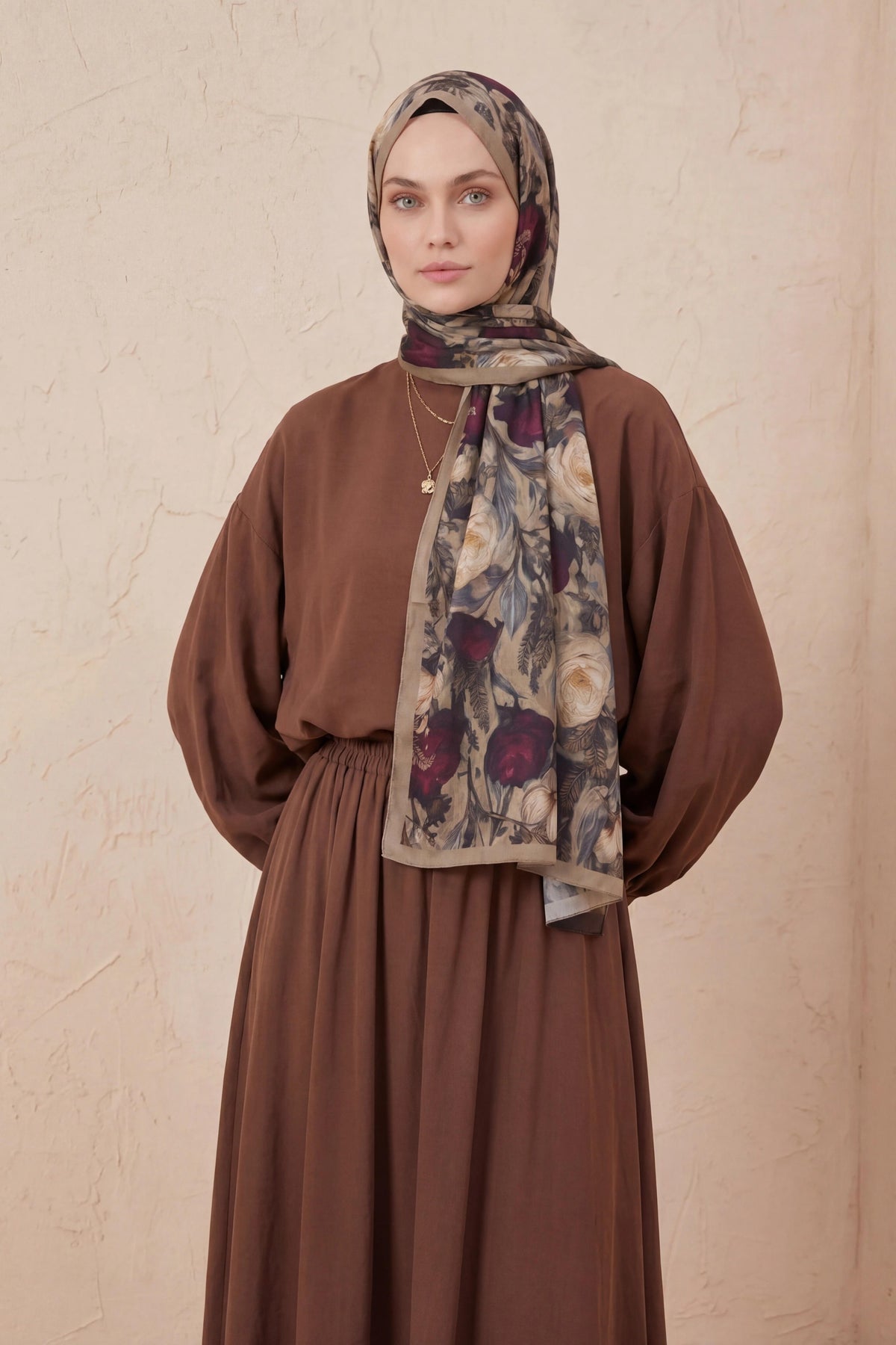 Barbiee lotus damson bloom şal