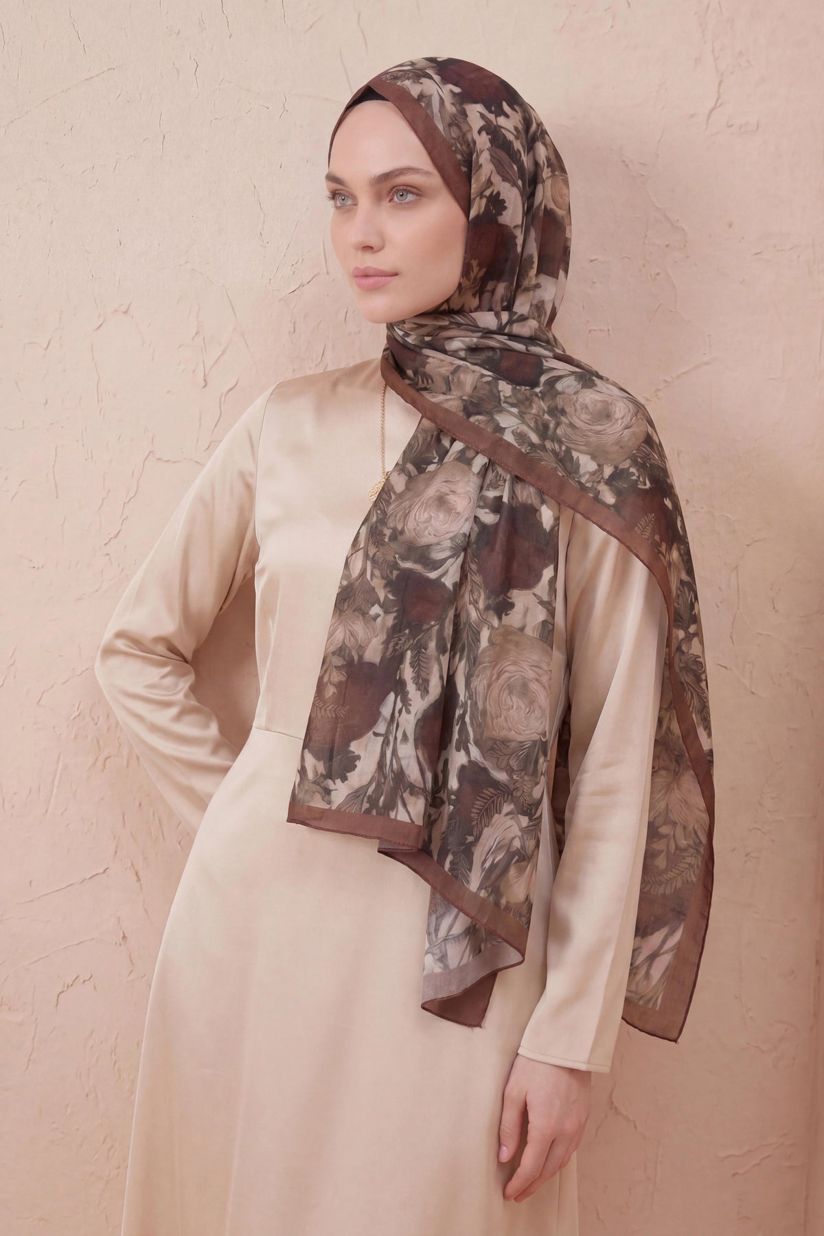 Barbiee lotus mocha bloom şal