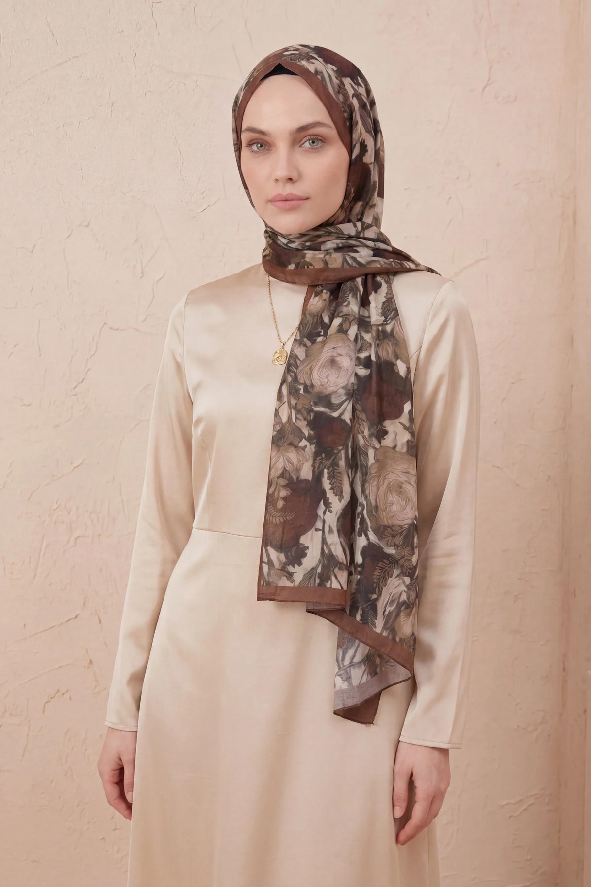 Barbiee lotus mocha bloom şal