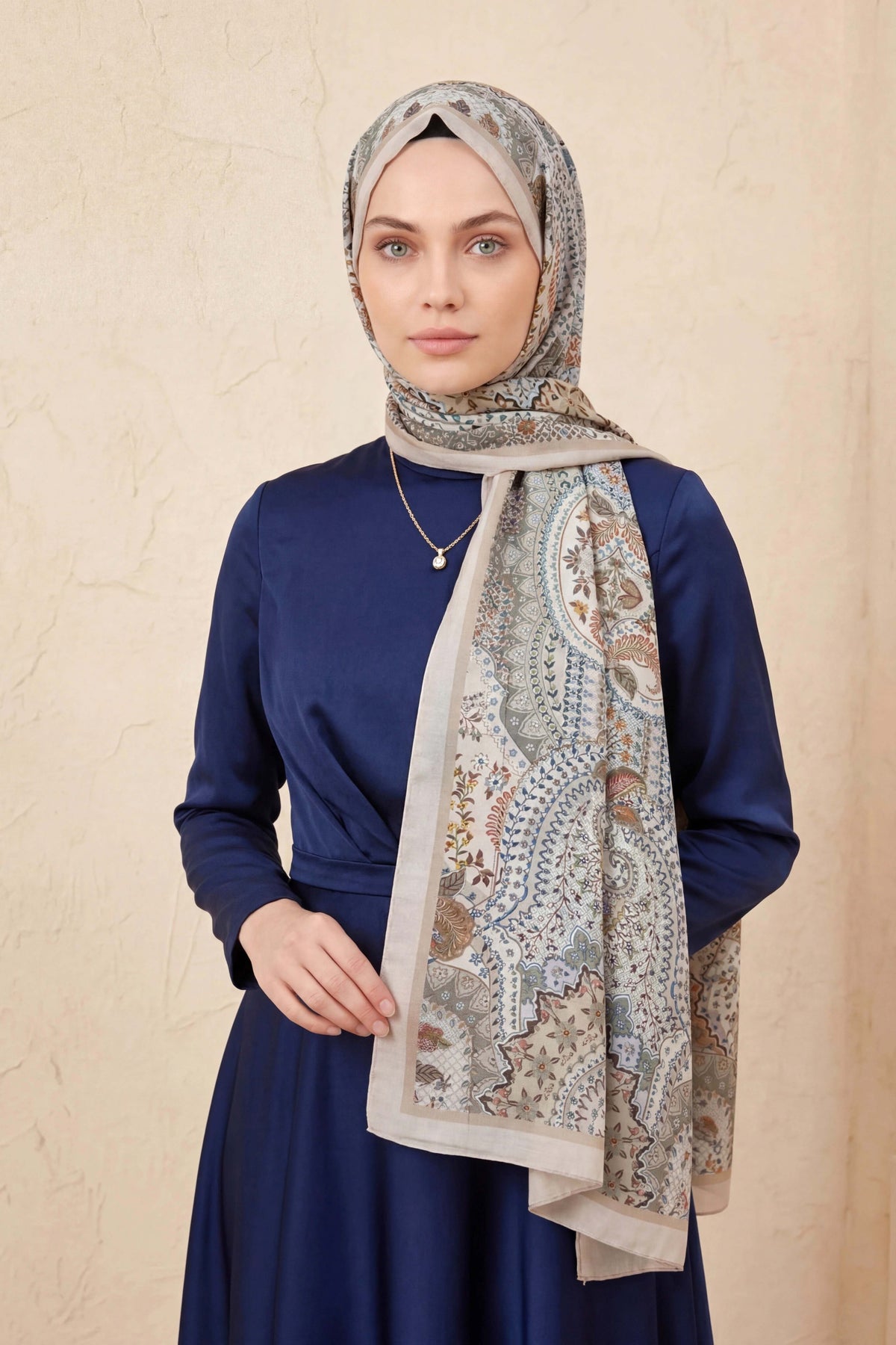 Barbiee etnik kemik vizon şal