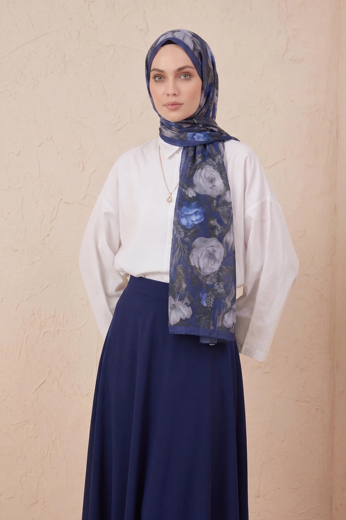 Barbiee lotus indigo bloom şal