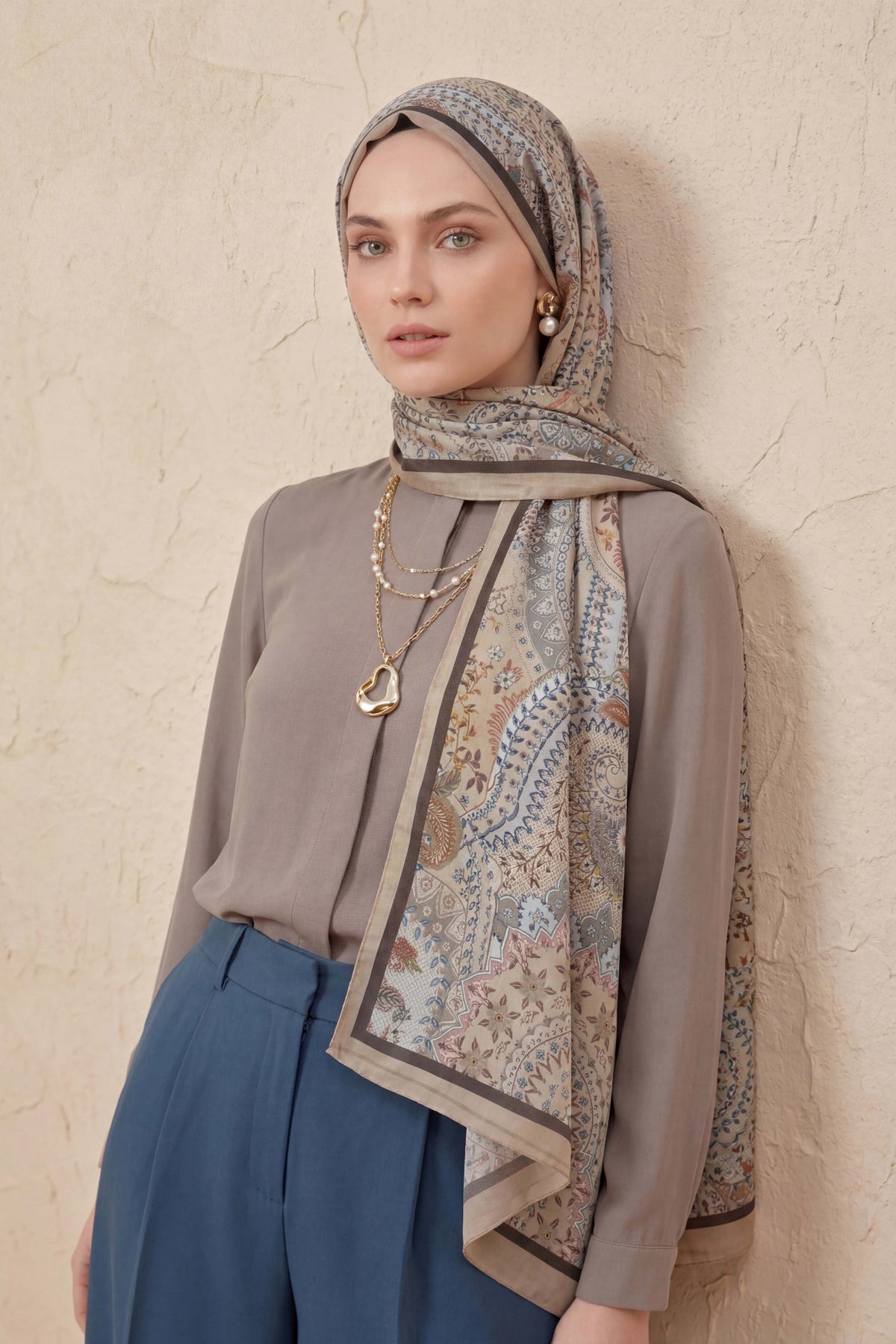 Barbiee etnik haki vizon şal