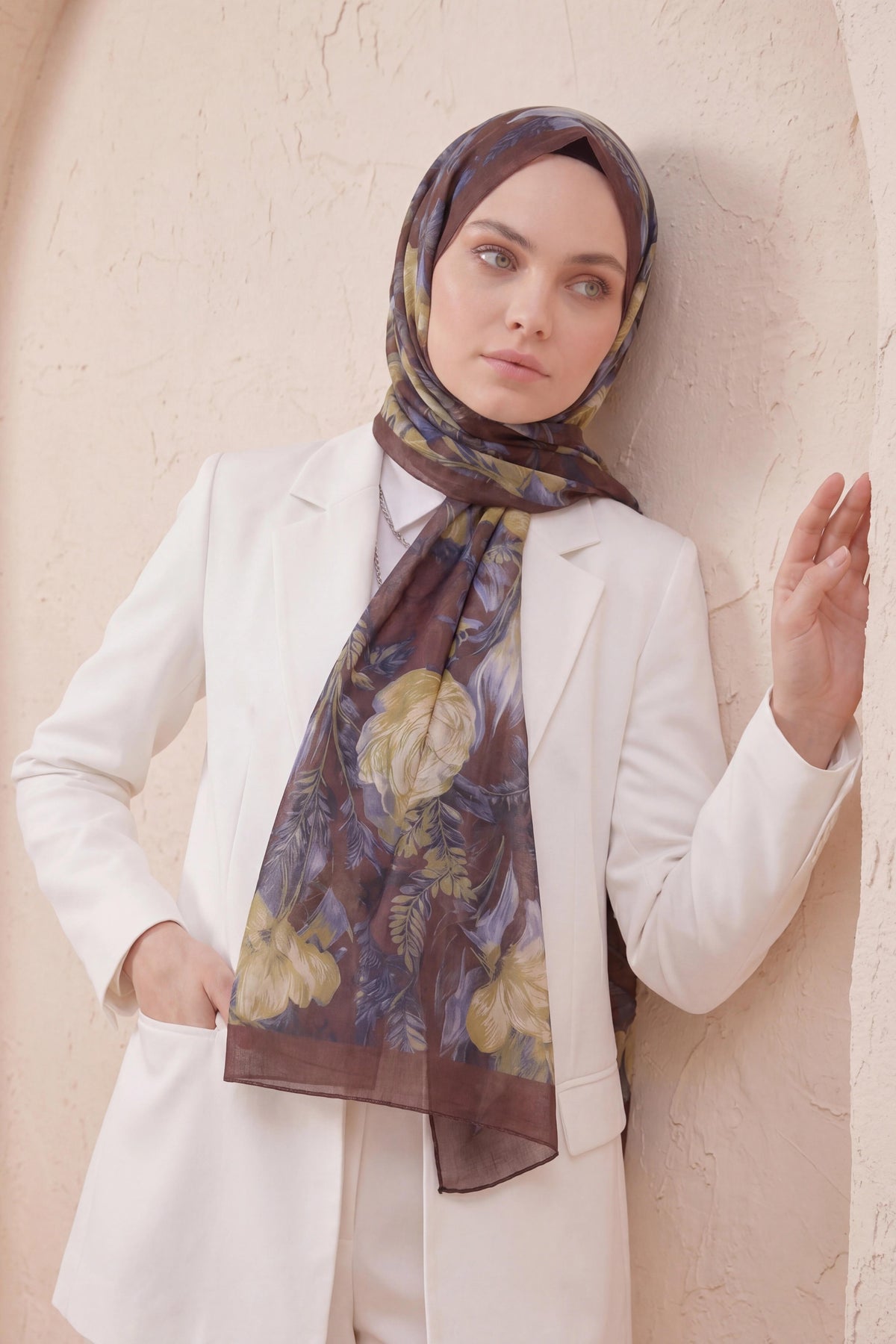 Barbiee lotus amber bloom şal