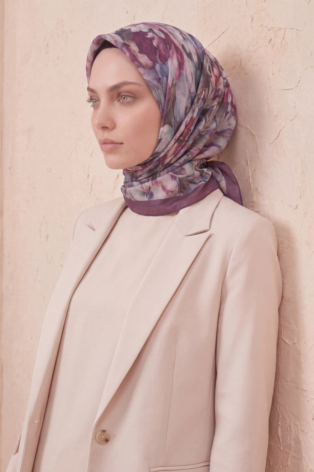 Barbiee aura  mor eşarp