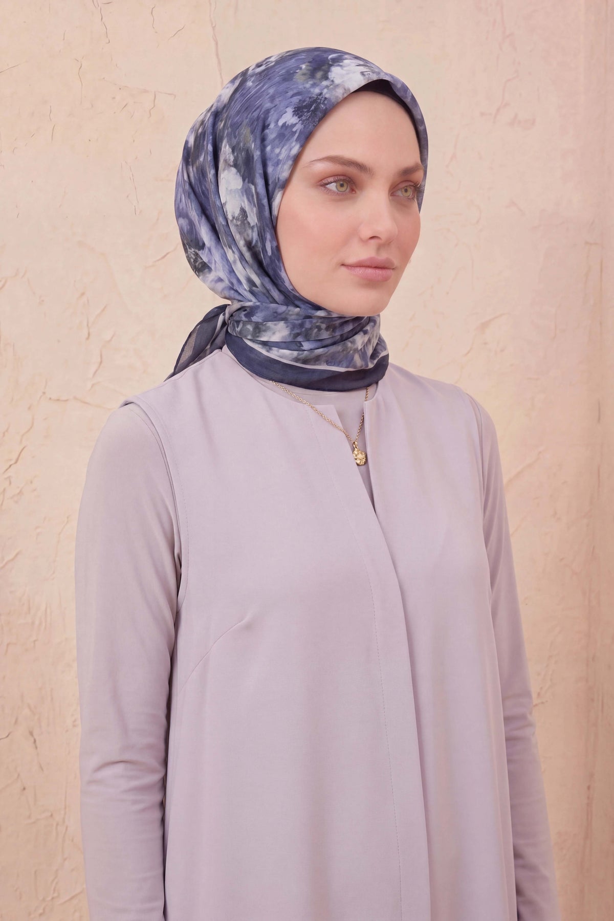 Barbiee batik gül okyanus derinliği eşarp