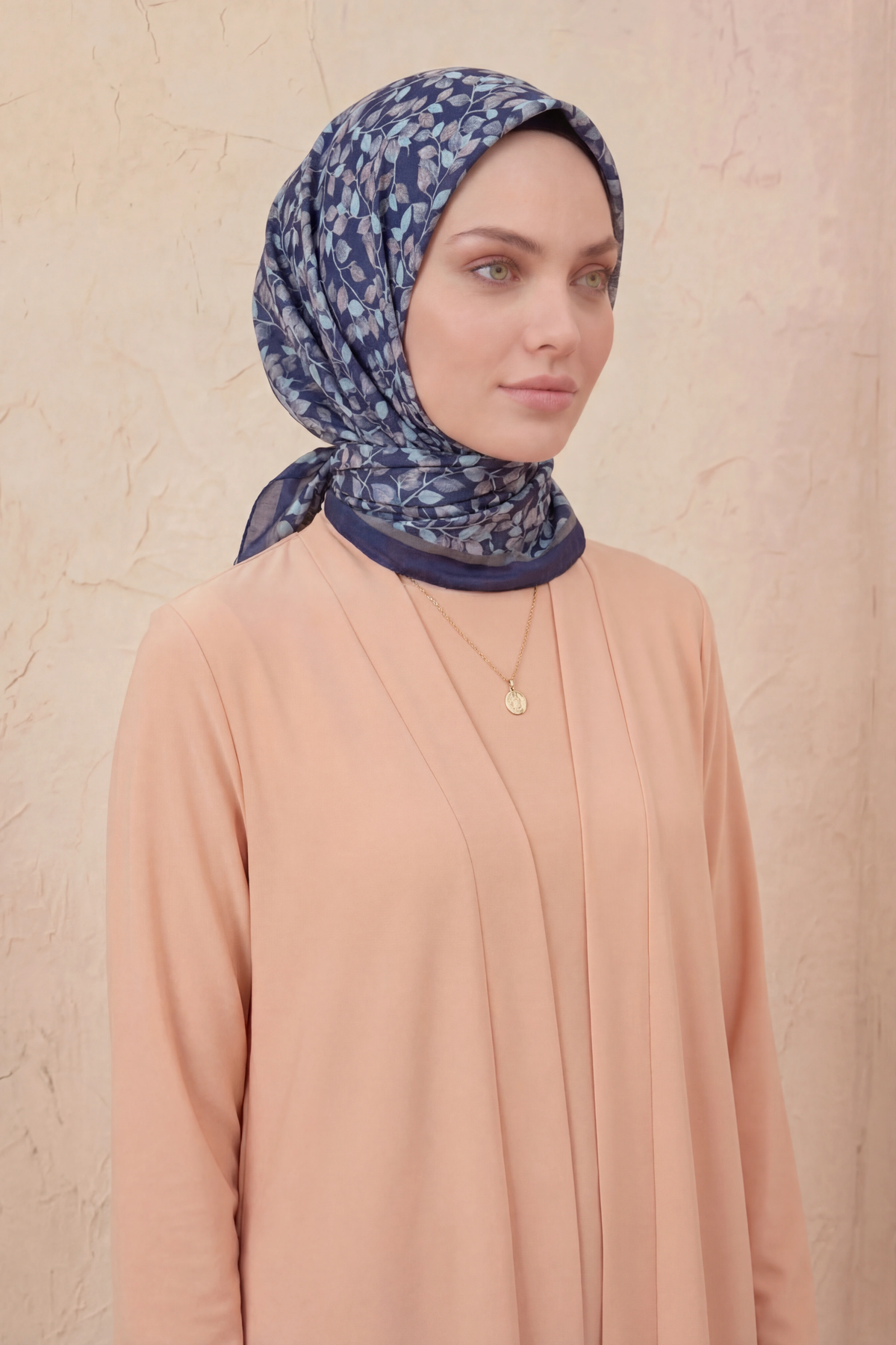 Barbiee zeytin dalı safir eşarp