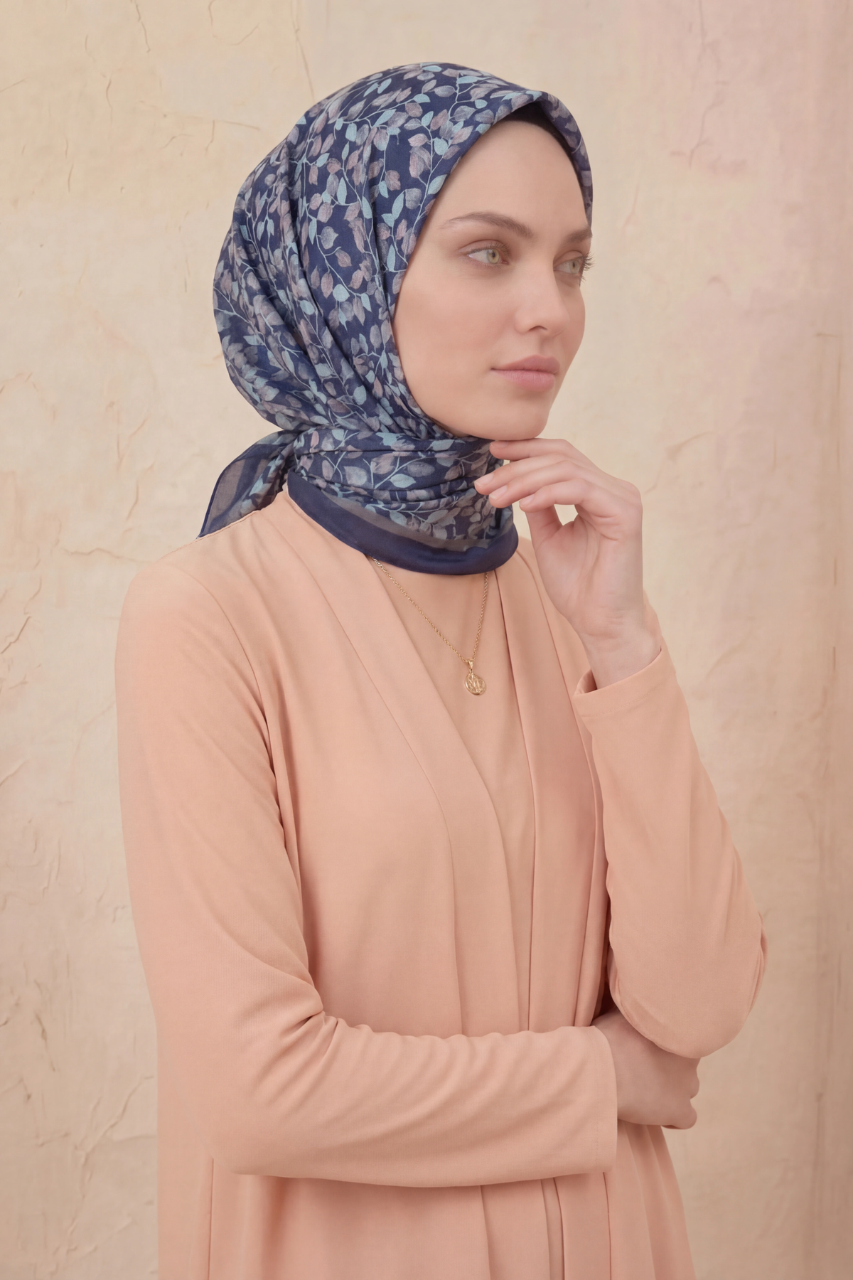 Barbiee zeytin dalı safir eşarp